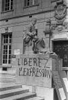 France: Sorbonne occupied by students